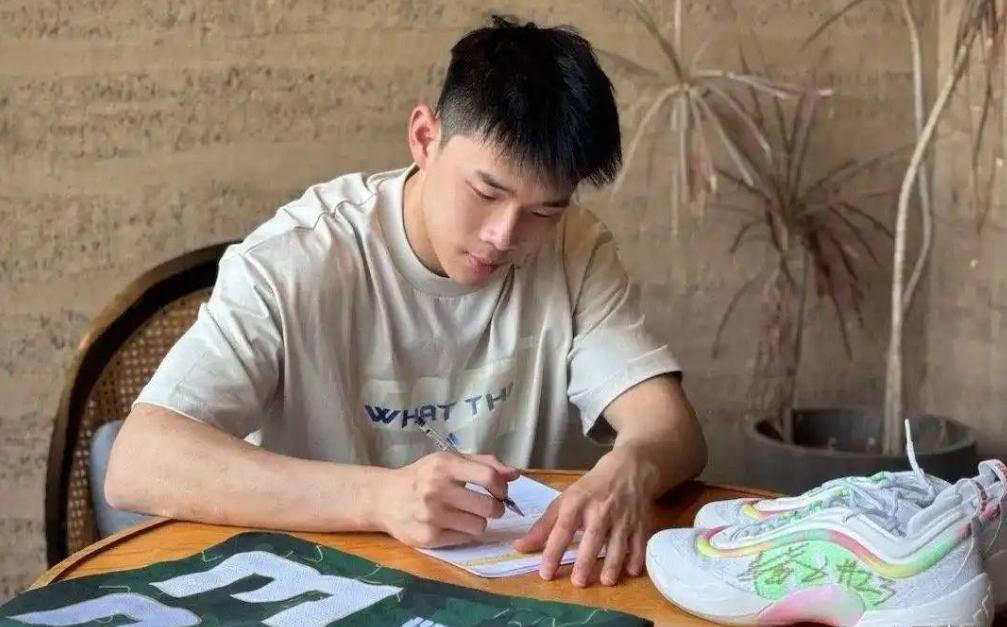 波多黎各代表团队员表现出色备受瞩目的简单介绍