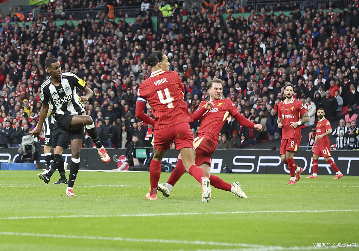 英格兰横扫比利时，德容爆发神勇