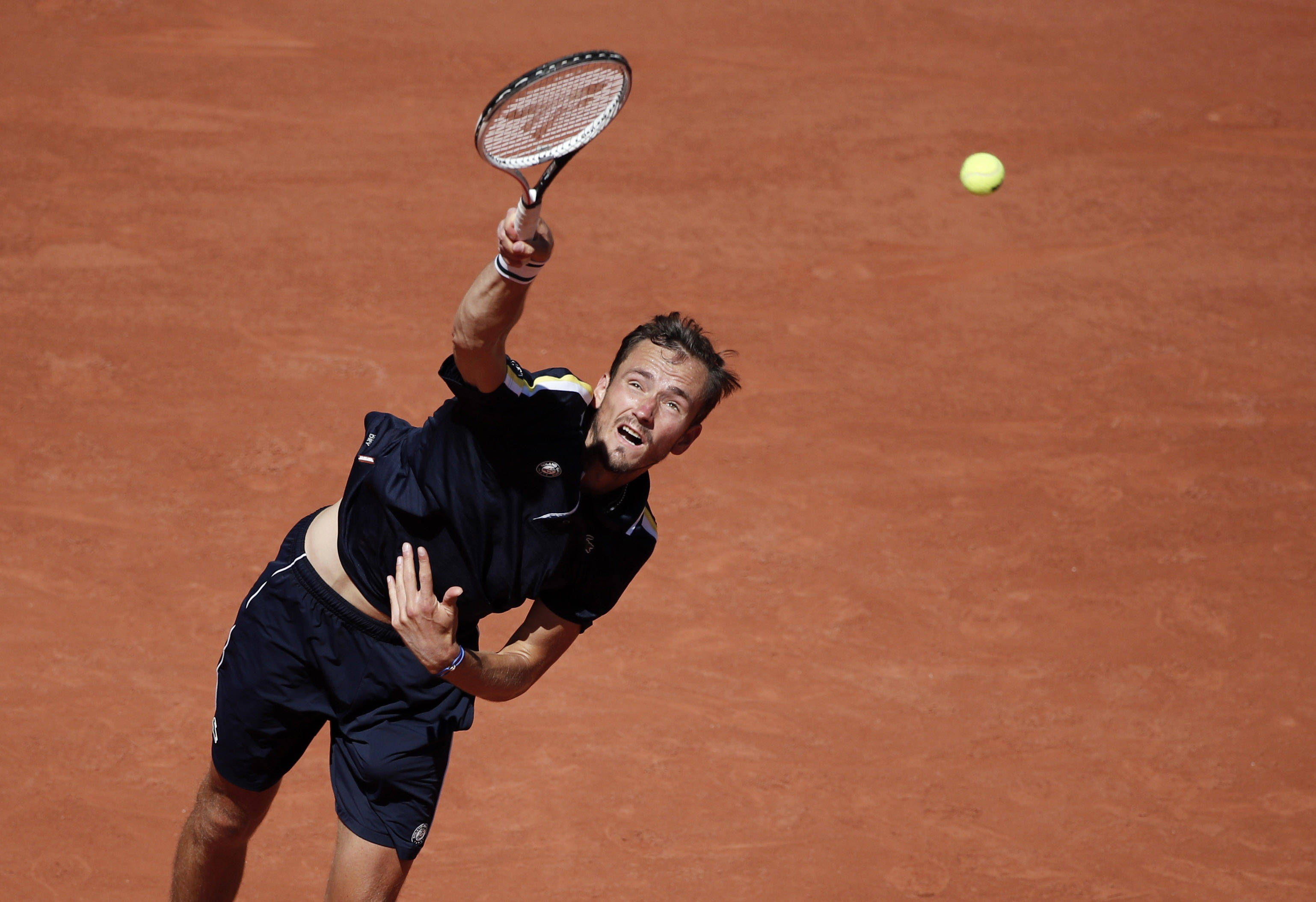 开云体育登录-西班牙网球队完胜欧洲网球队，梅德韦杰夫送出助攻的简单介绍