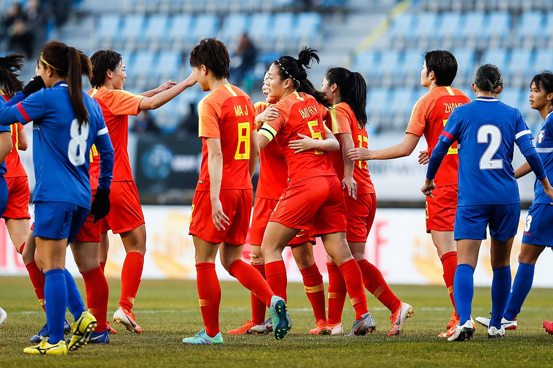 女足名将受伤,或将缺席精彩比赛 女足名将受伤,或将缺席精彩比赛