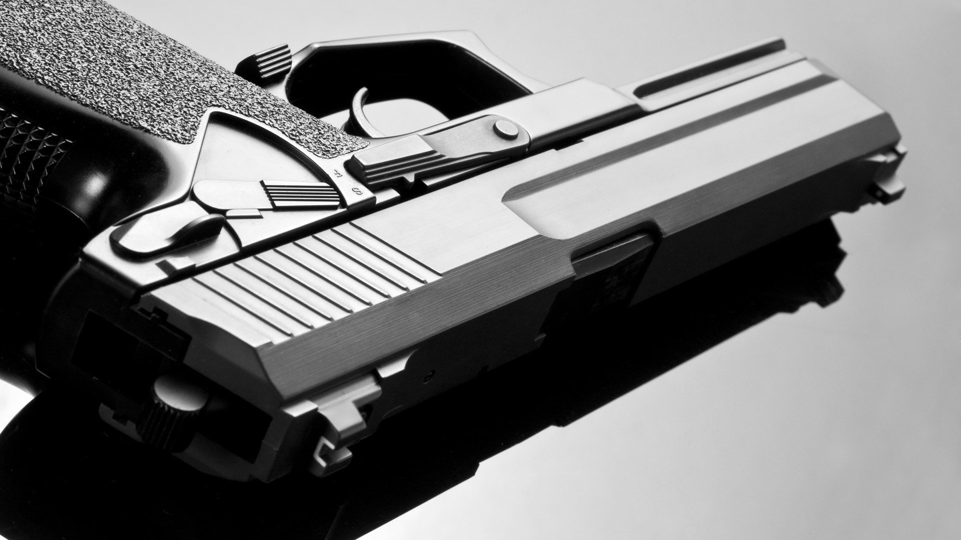 凯塞多一球定江山！利物浦主场狂胜曼城，厄瓜多尔中场成红军新心脏