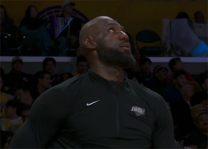 季后赛抢七之夜,保罗带动全队节奏 季后赛抢七之夜,保罗带动全队节奏