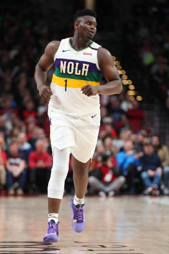 凯尔特人节奏掌控鹈鹕，锡安成为关键先生