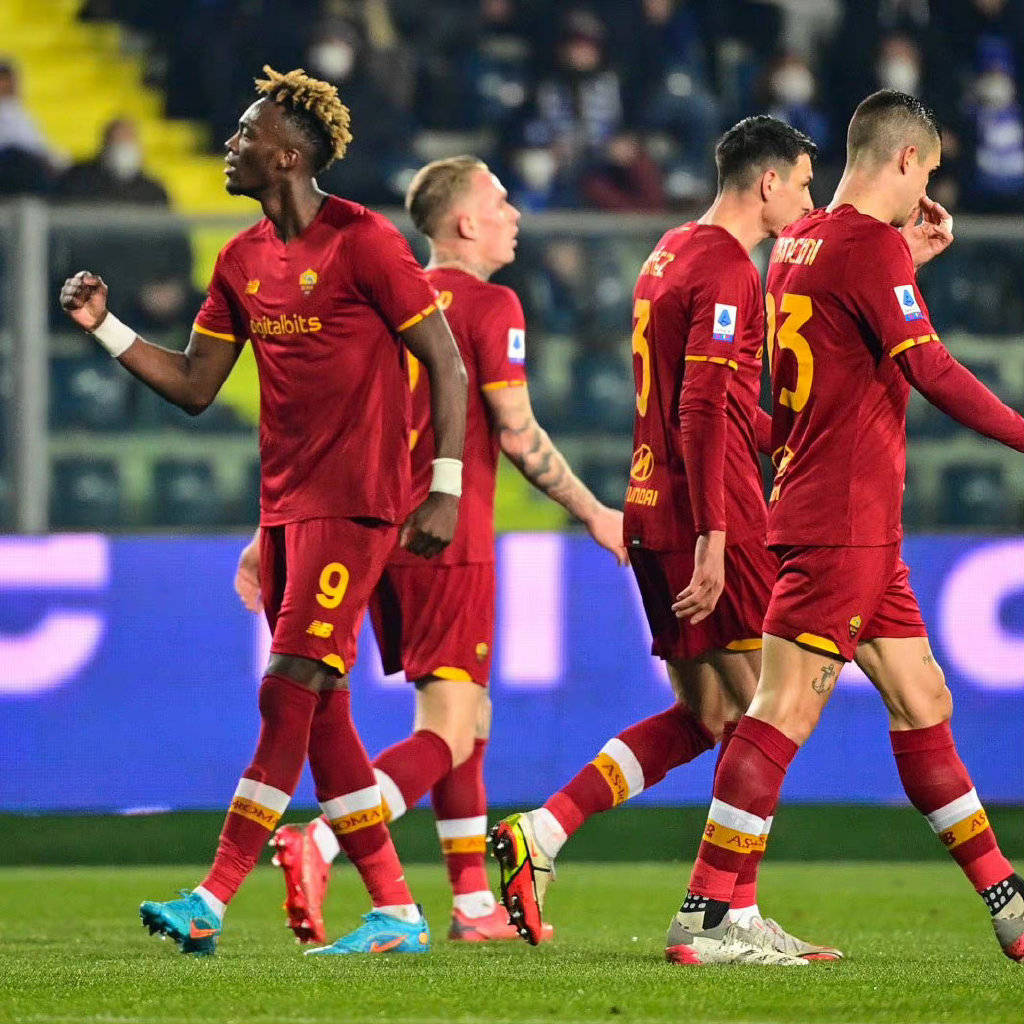 开云体育官网-贝蒂斯终结加拿大，迪巴拉压力下完成爆发